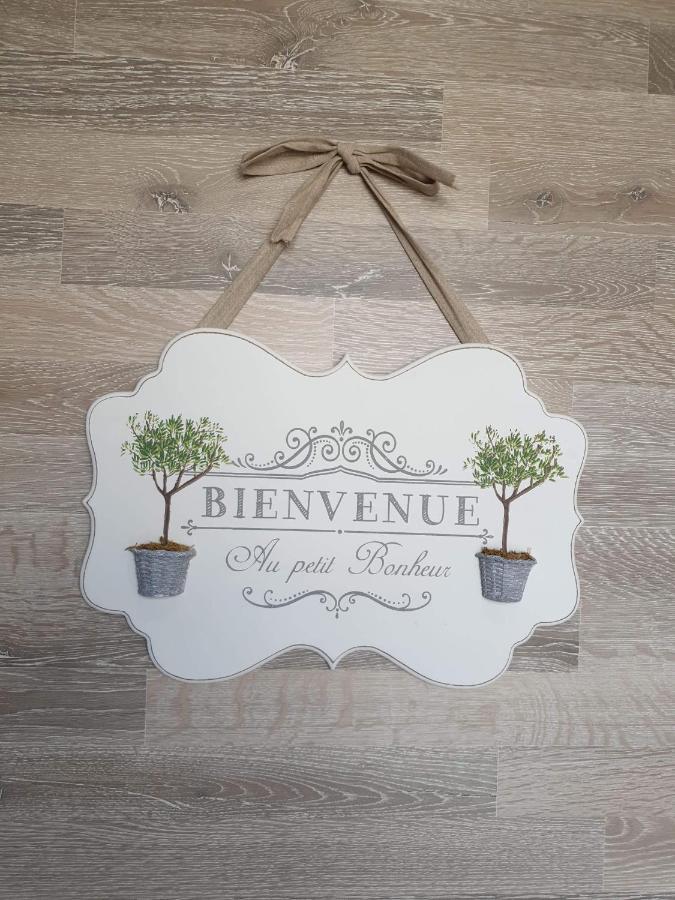 Bed and Breakfast Au Petit Bonheur Saint-Martin-du-Frene Exterior foto