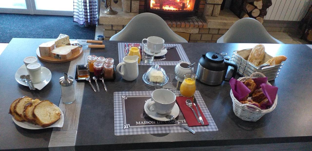 Bed and Breakfast Au Petit Bonheur Saint-Martin-du-Frene Exterior foto